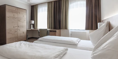 Pensionen - Rüstorf - Zimmer - Gasthof Scherzl