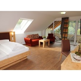 Frühstückspension: Barrierefreie Suite Adlerhorst mit 2 Doppelzimmer - Landgasthof Adler-Pelzmühle