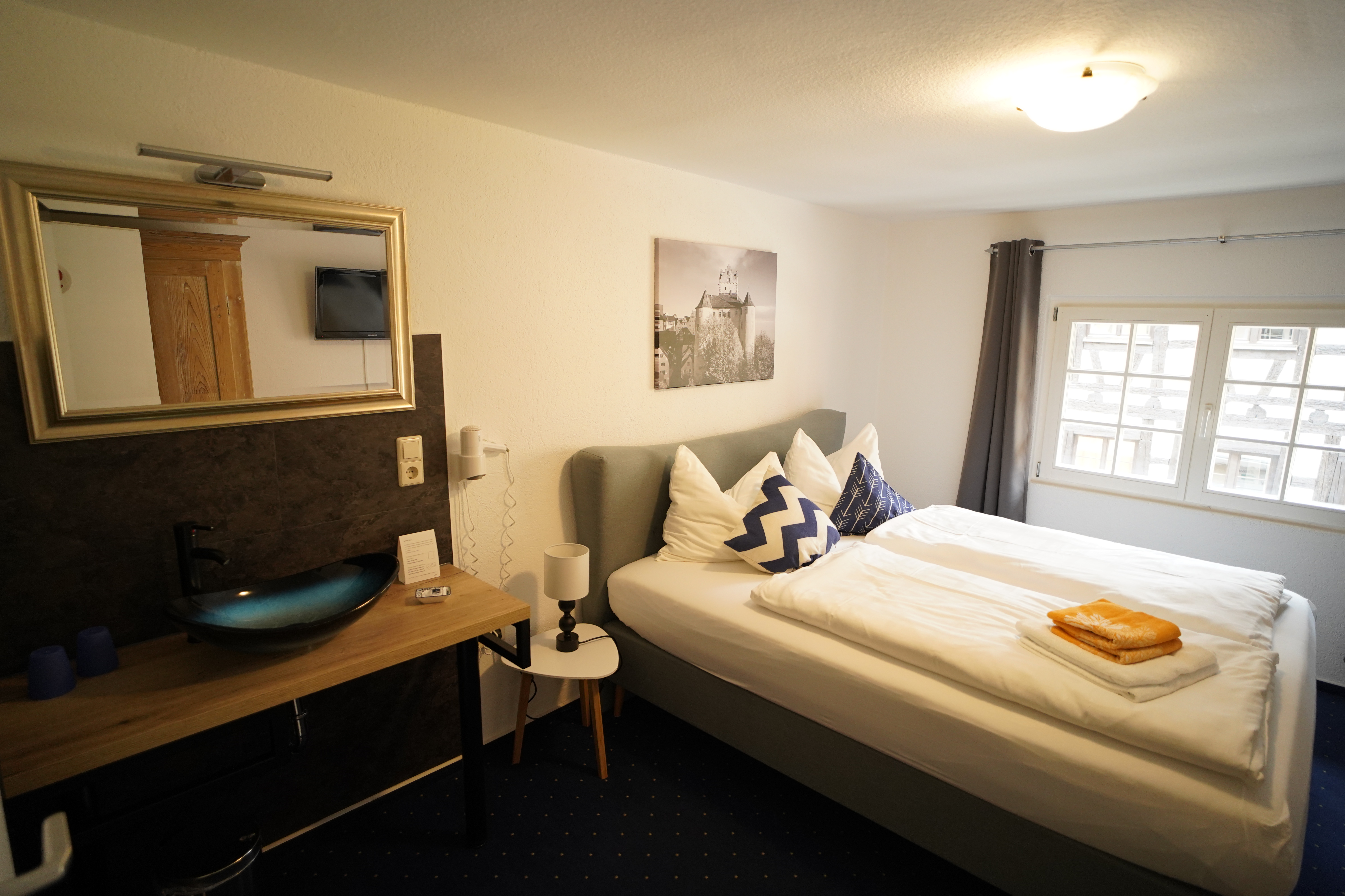 Frühstückspension: Doppelzimmer Gästehaus  - Gästehaus AM HAFEN