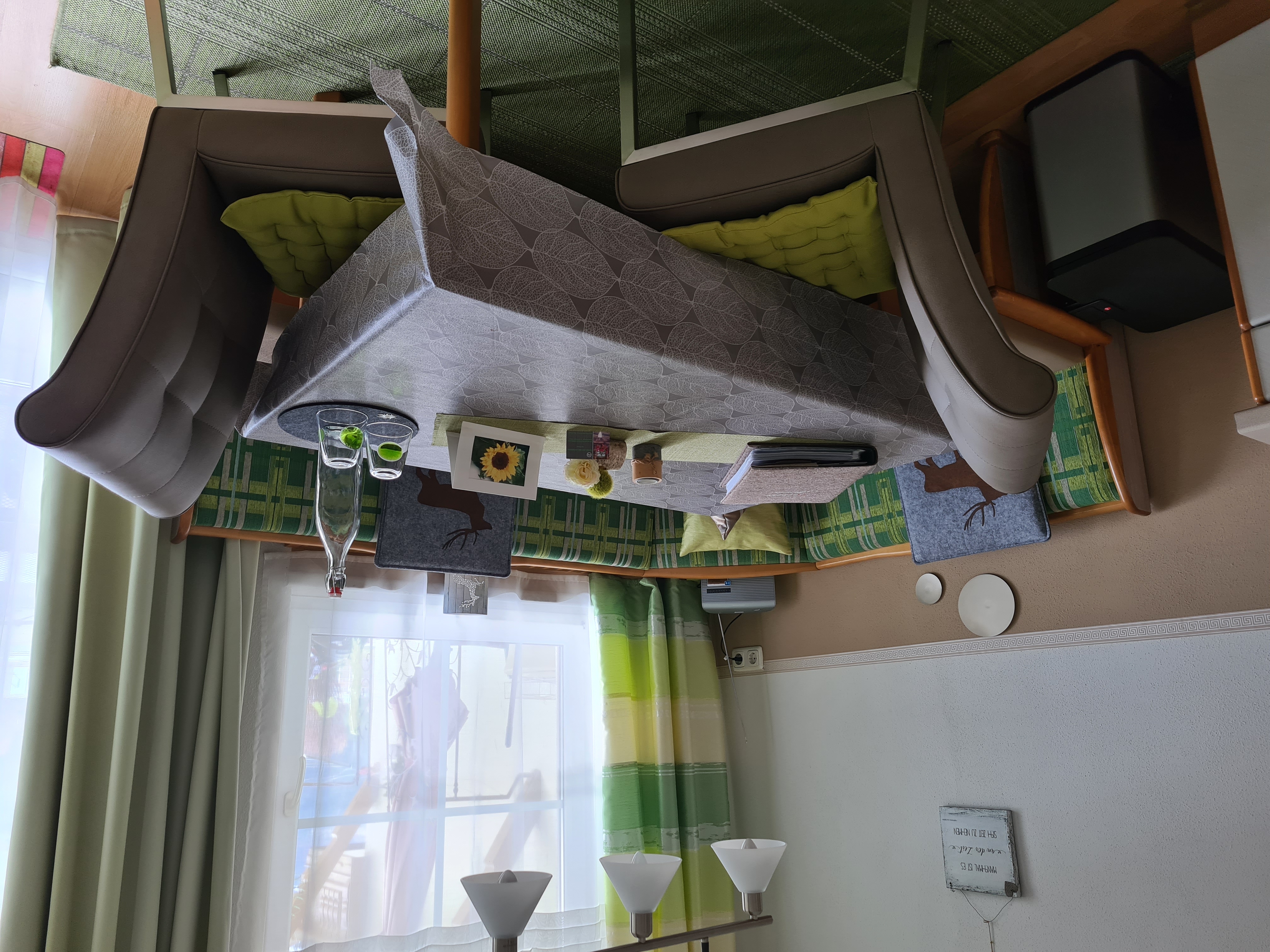 KOMFORT-FEWO BERGWELT HAHNENKAMM   - Lechtal - So/Wi Zimmerkategorien Essbereich