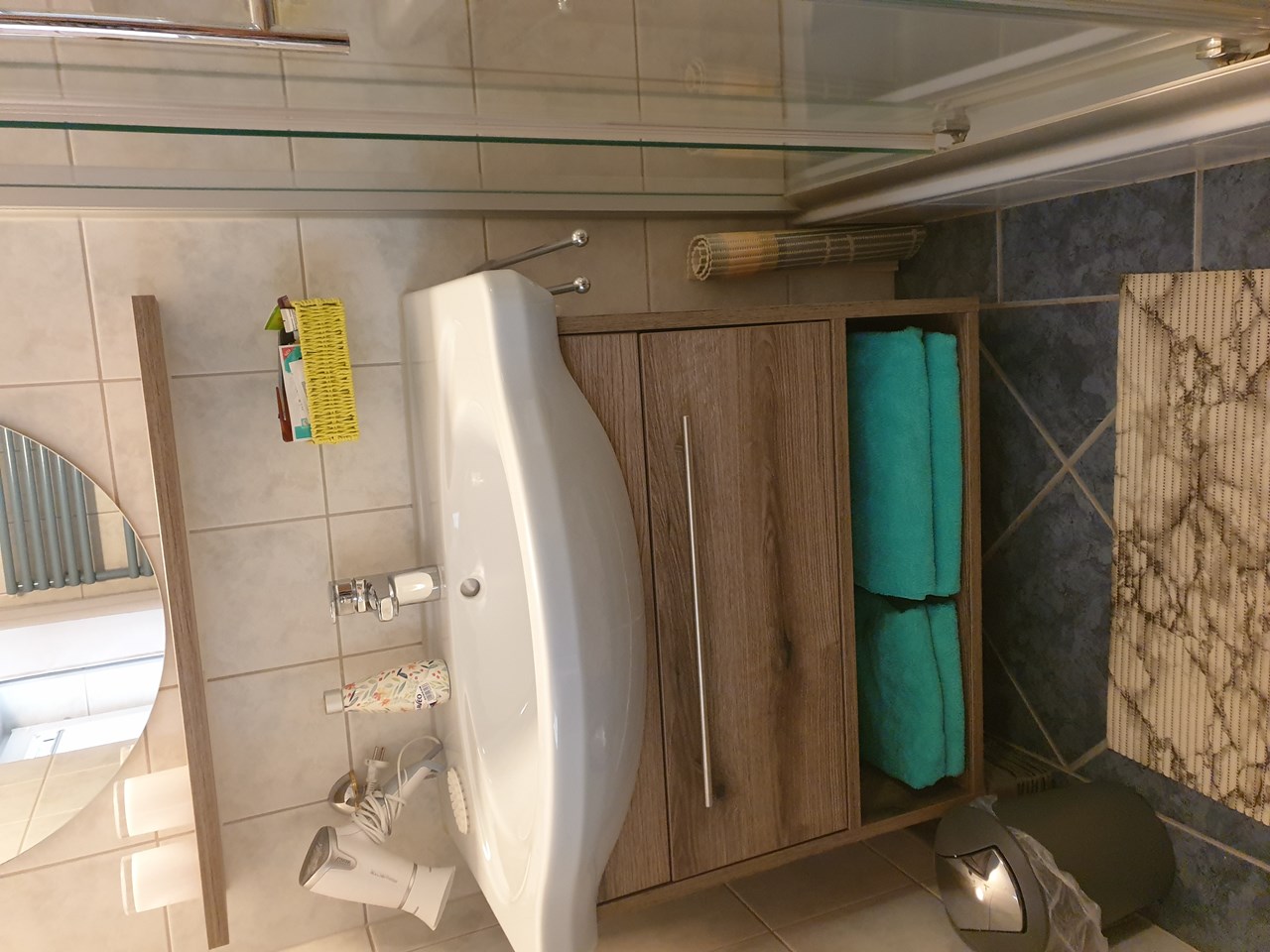 KOMFORT-FEWO BERGWELT HAHNENKAMM   - Lechtal - So/Wi Zimmerkategorien Badezimmer WC getrennt