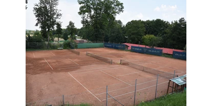 Pensionen - Steinbach an der Steyr - unsere 4 TennisSandplätze - AKTIVPARK Hotel Pension Stadlhuber