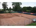 Frühstückspension: unsere 4 TennisSandplätze - AKTIVPARK Hotel Pension Stadlhuber