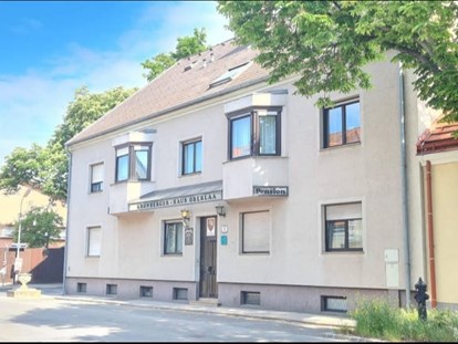 Pensionen - Umgebungsschwerpunkt: Stadt - Mödling - Pension Kronberger-Haus Oberlaa 
