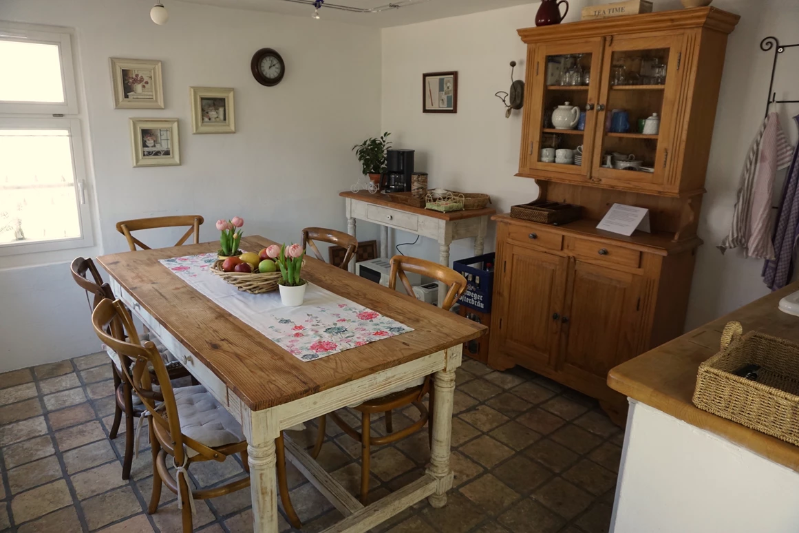 Frühstückspension: Pension Villa Velo