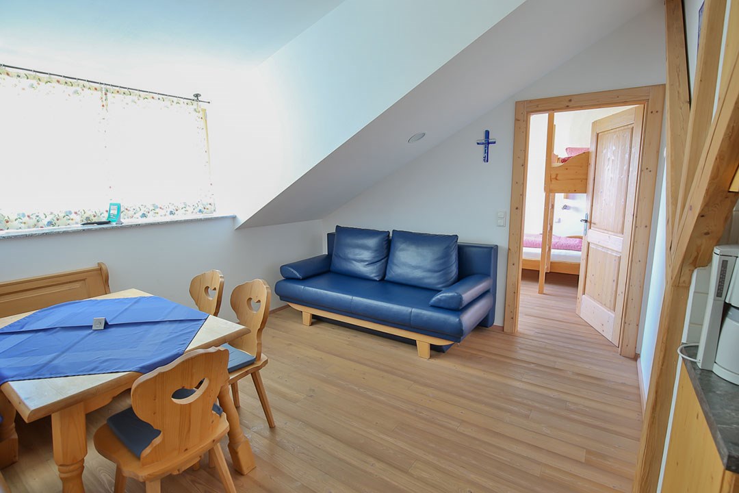 Ferienhof Schneiderweg Zimmerkategorien  Ferienwohnung Schieferstein