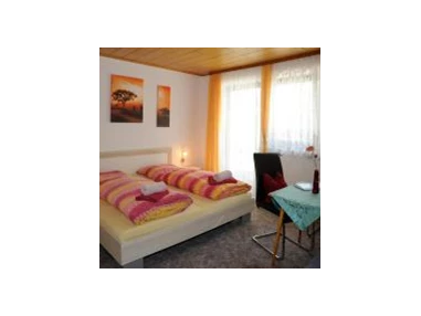 Frühstückspension: Zimmerbild - Haus Stuttgart