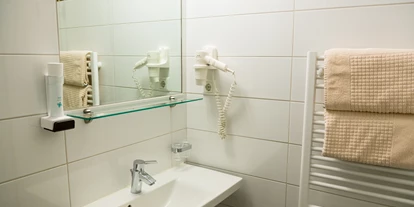 Pensionen - Ennsdorf - Bad - Hotel & Vinothek Schwarzer Adler Ottensheim