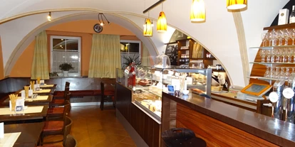 Pensionen - Ennsdorf - Gaststube - Hotel & Vinothek Schwarzer Adler Ottensheim