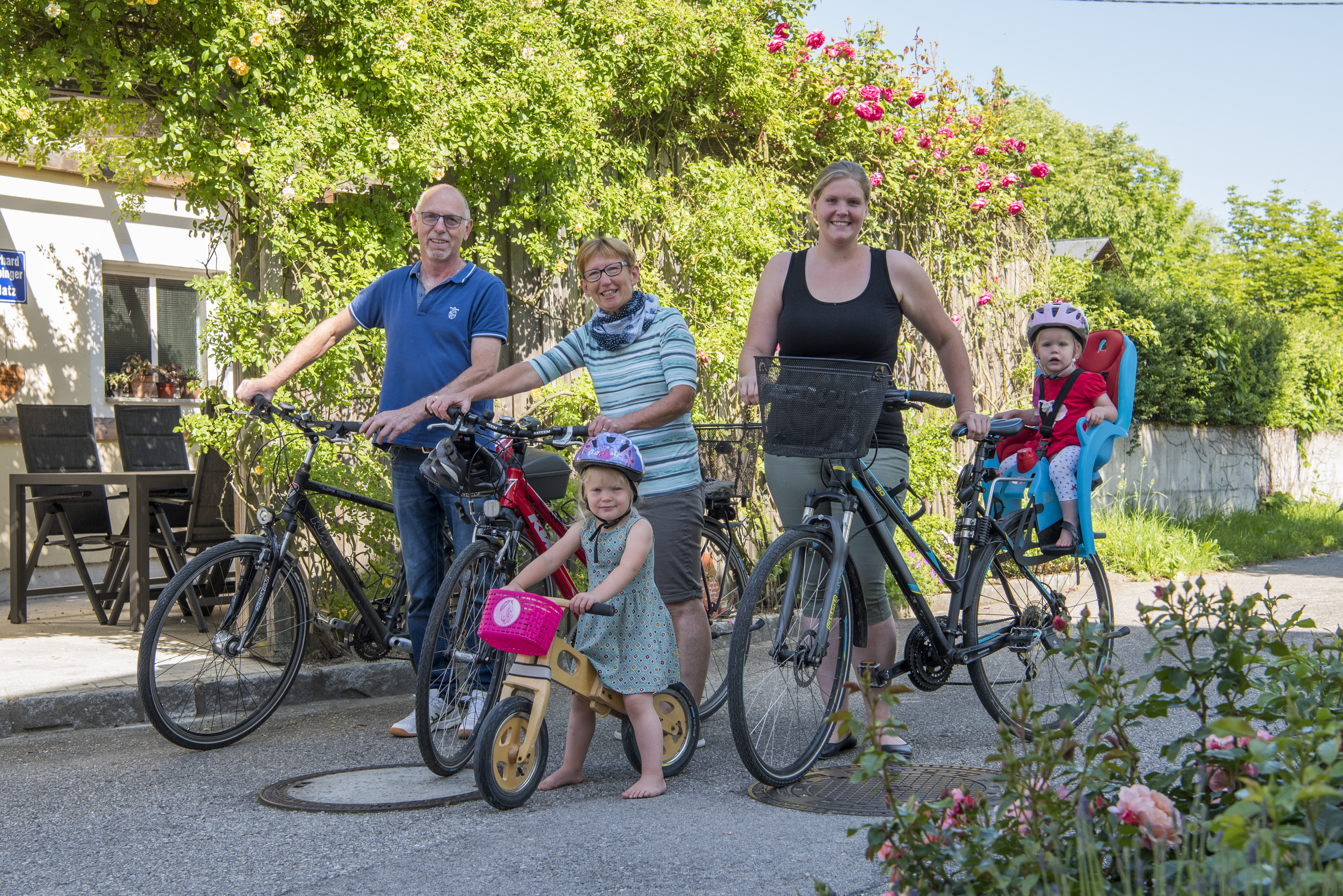 Pensionen - Eferding - Ihre Vermieter Familie - Privatzimmer Webinger