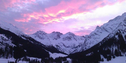 Pensionen - Parkplatz: kostenlos bei der Pension - St. Anton am Arlberg - magisch ! - Gästehaus Sonnenhof