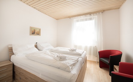 Frühstückspension: Doppelzimmer - Mentenwirt Pension &Appartments