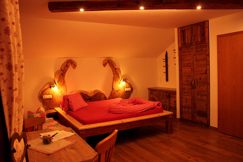 Kinder- und Familienbauernhof Christa Zimmerkategorien Ferienwohnung BOSRUCK