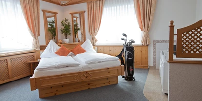 Pensionen - Art der Pension: Frühstückspension - Seewalchen am Attersee - Ferienwohnung 2 Wellness mit Whirlpool - Pension Knoll ****