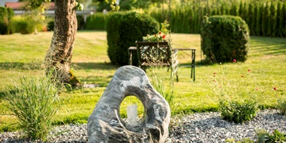 Pensionen - Art der Pension: Frühstückspension - Seewalchen am Attersee - Garten - Pension Knoll ****