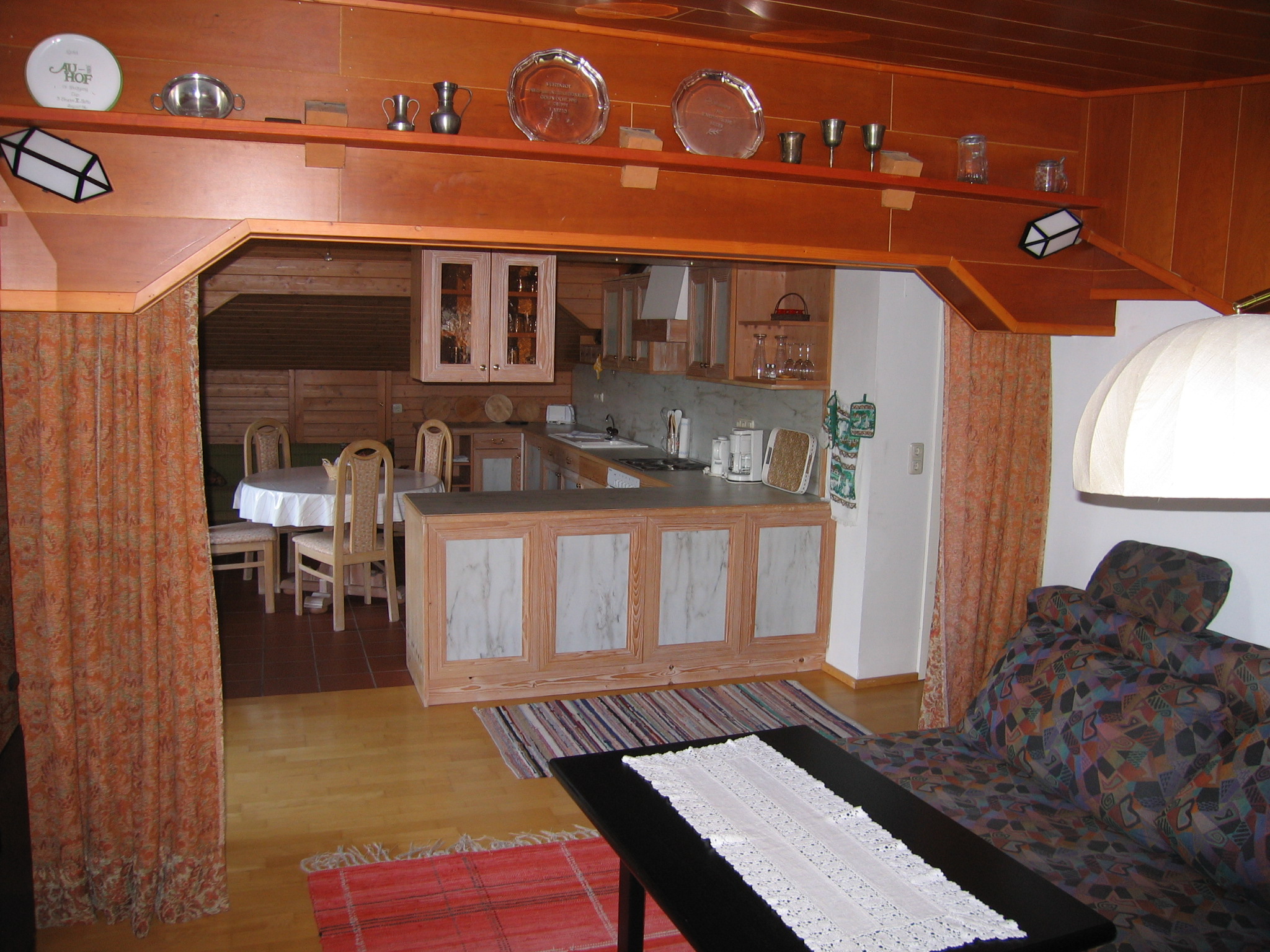 Pensionen - Puch bei Hallein - Ferienwohnung Nr.14 für 2-3 Gäste auf 2 Etagen, ca. 90 qm - Gästehaus Sonnenwinkel