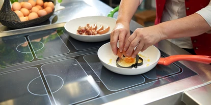 Pensionen - Parkplatz: kostenlos bei der Pension - Leogang - Warmes Frühstück - Frühstückshotel Birkenhof