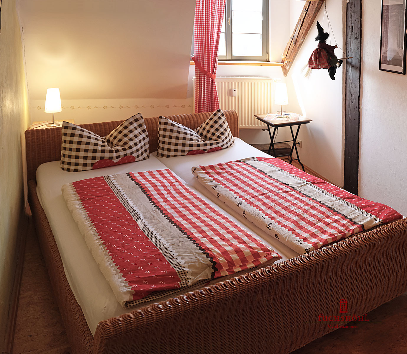 Pension Fuchshöhl - Märchenzimmer Zimmerkategorien Hänsel und Gretel – Ferienwohnung