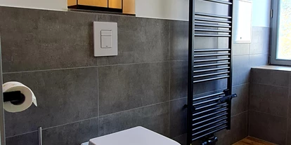 Pensionen - Eisenach (Eisenach, Stadt) - Badezimmer Zimmer 3 - Pension "Schul Inn"