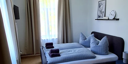 Pensionen - Eisenach (Eisenach, Stadt) - Zimmer 4 (Doppelzimmer) - Pension "Schul Inn"
