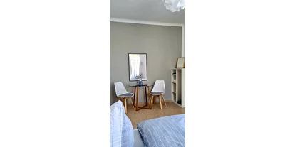 Pensionen - Eisenach (Eisenach, Stadt) - Zimmer 4 (Doppelzimmer) - Pension "Schul Inn"