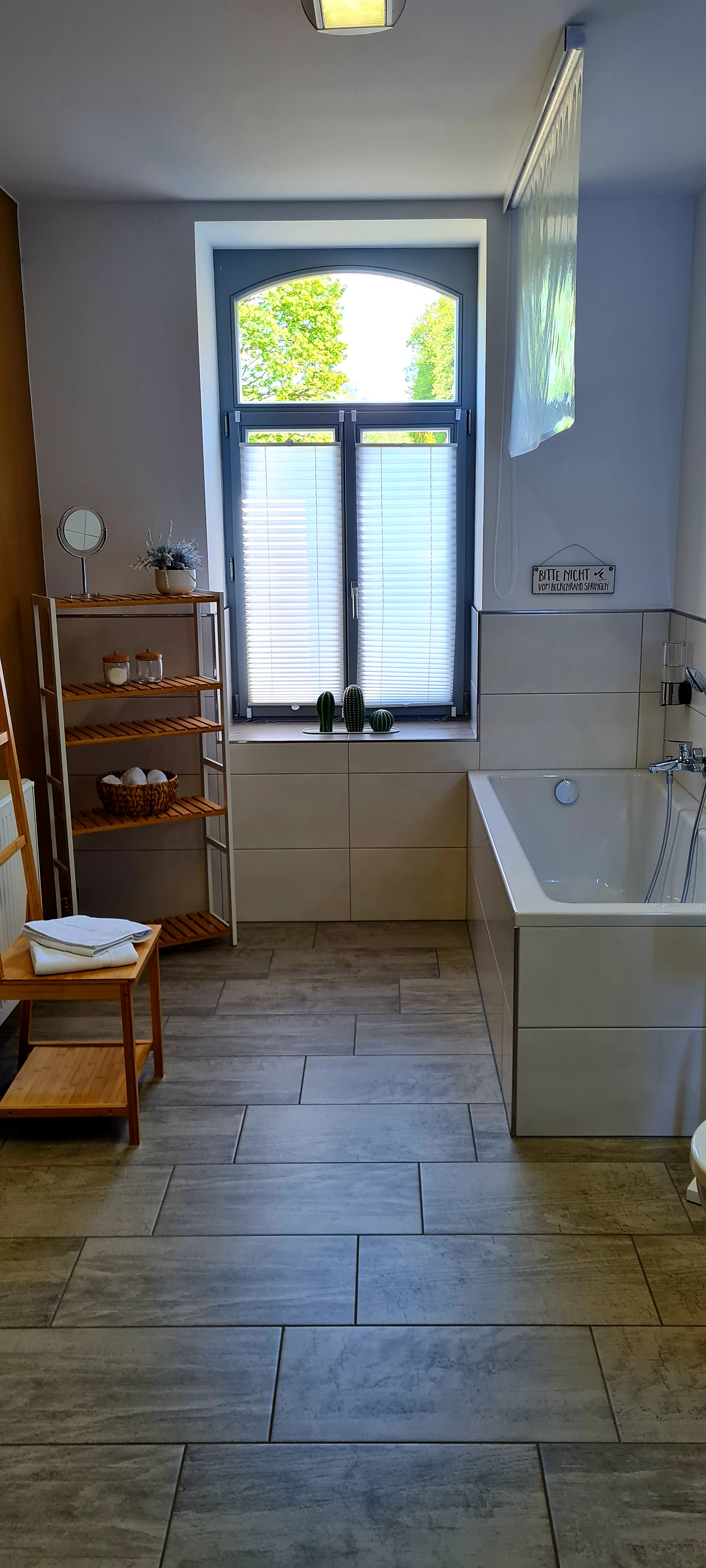 Frühstückspension: Badezimmer Zimmer 4 - Pension "Schul Inn"