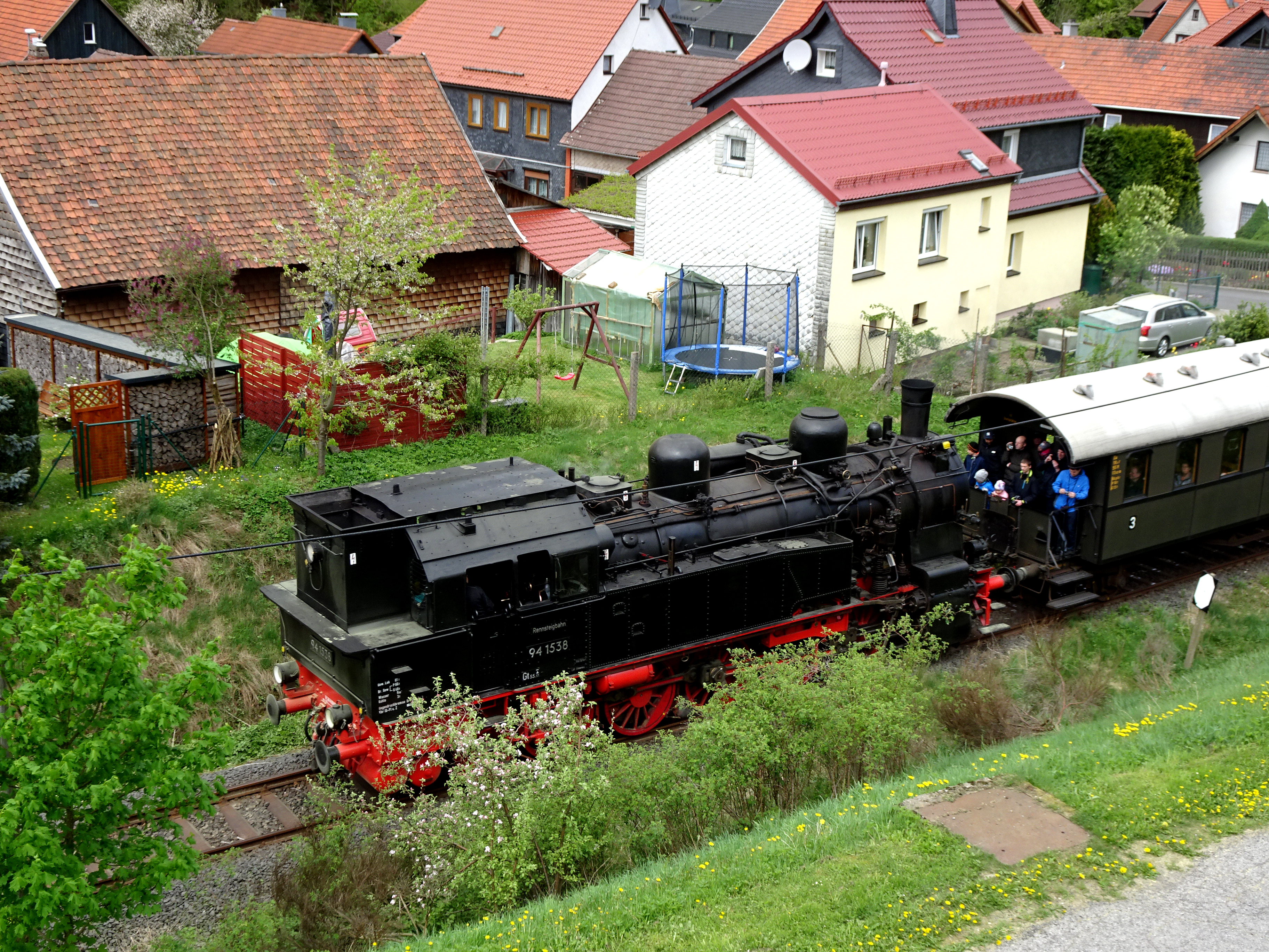 Frühstückspension: die Rennsteigbahn (fährt zu besonderen Anlässen - Pension Steinbergsblick