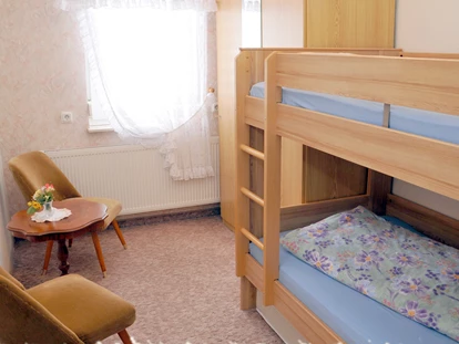 Pensionen - Restaurant - Kinderzimmer in der FeWo - Pension Steinbergsblick