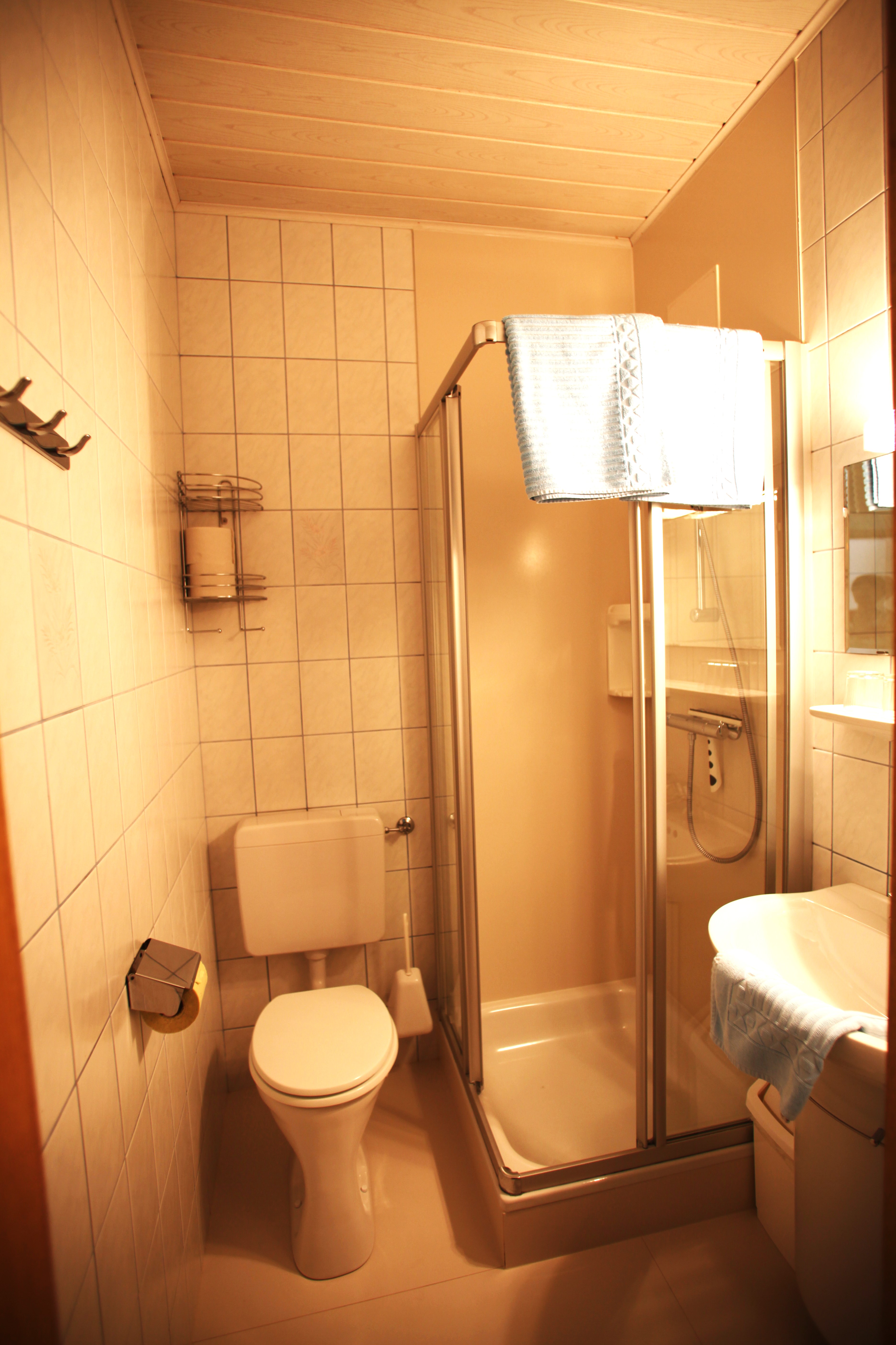 Frühstückspension: Weingut und Gästehaus Heiss