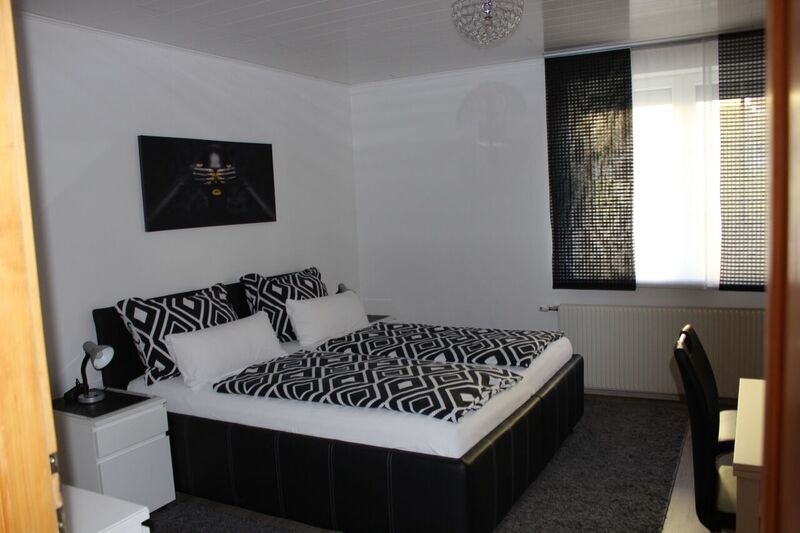 Pensionen - Parkplatz: kostenlos bei der Pension - Mittelburgenland - Doppelzimmer - Privatzimmer Inge