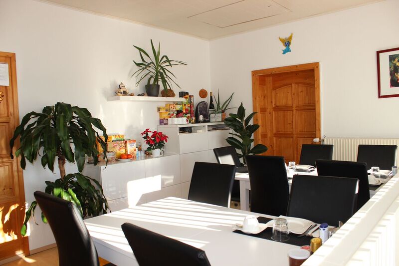 Pensionen - Parkplatz: kostenlos bei der Pension - Mittelburgenland - Frühstückszimmer - Privatzimmer Inge