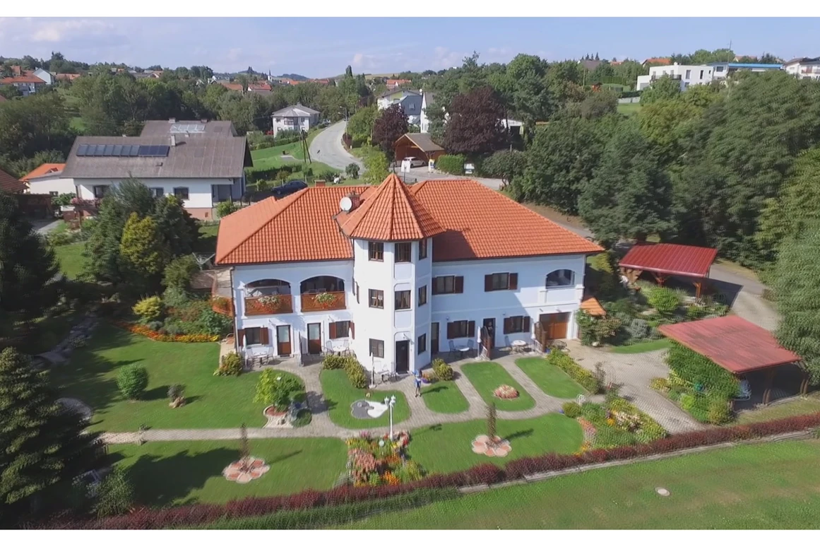 Frühstückspension: Hausfoto - Gästehaus Adelmann