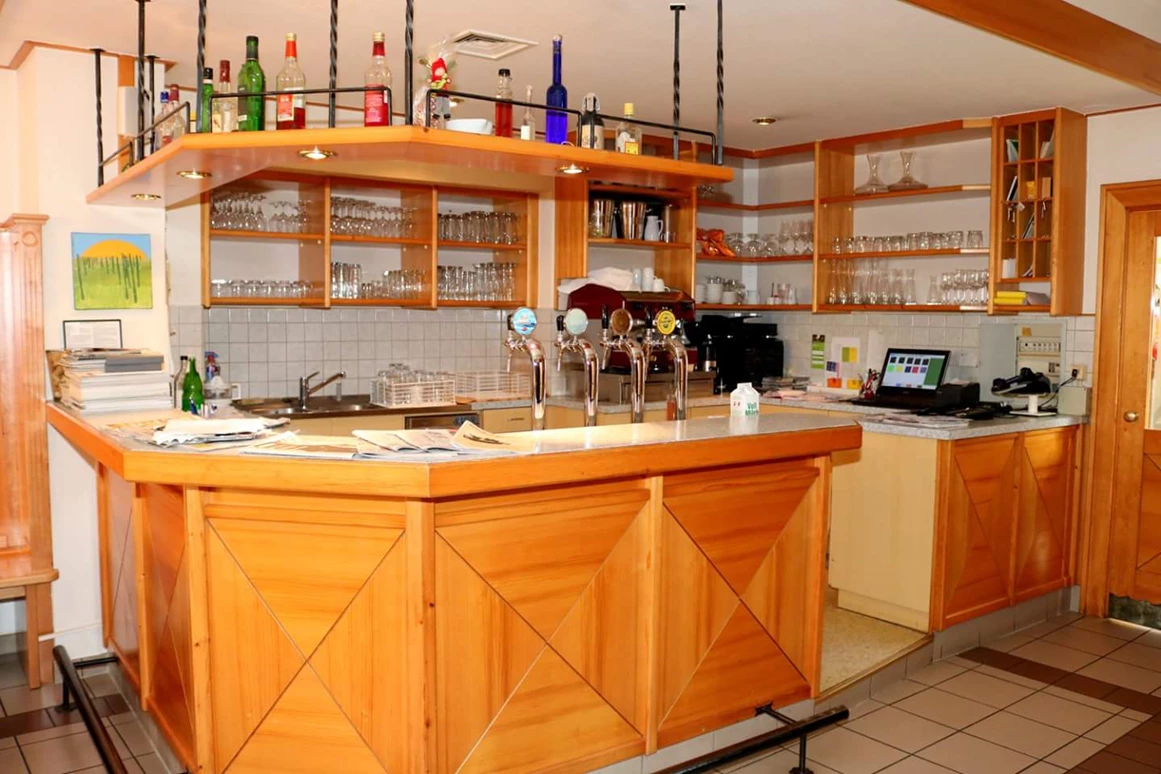 Frühstückspension: Gasthof Zum Alten Weinstock