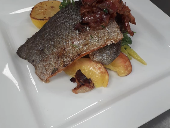 Frühstückspension: Gasthof Zum Alten Weinstock