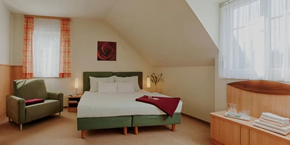 Pensionen - Gumpoldskirchen - Doppelzimmer mit Ehebett - Frühstückspension Kasper