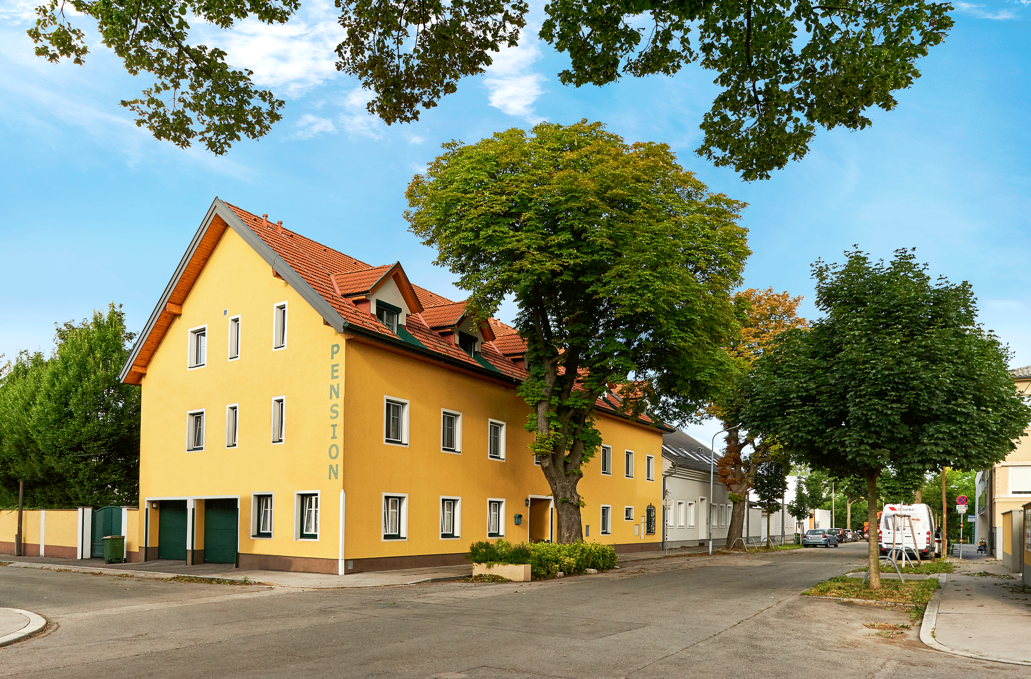 Frühstückspension: Unser Haus im Sommer - Frühstückspension Kasper