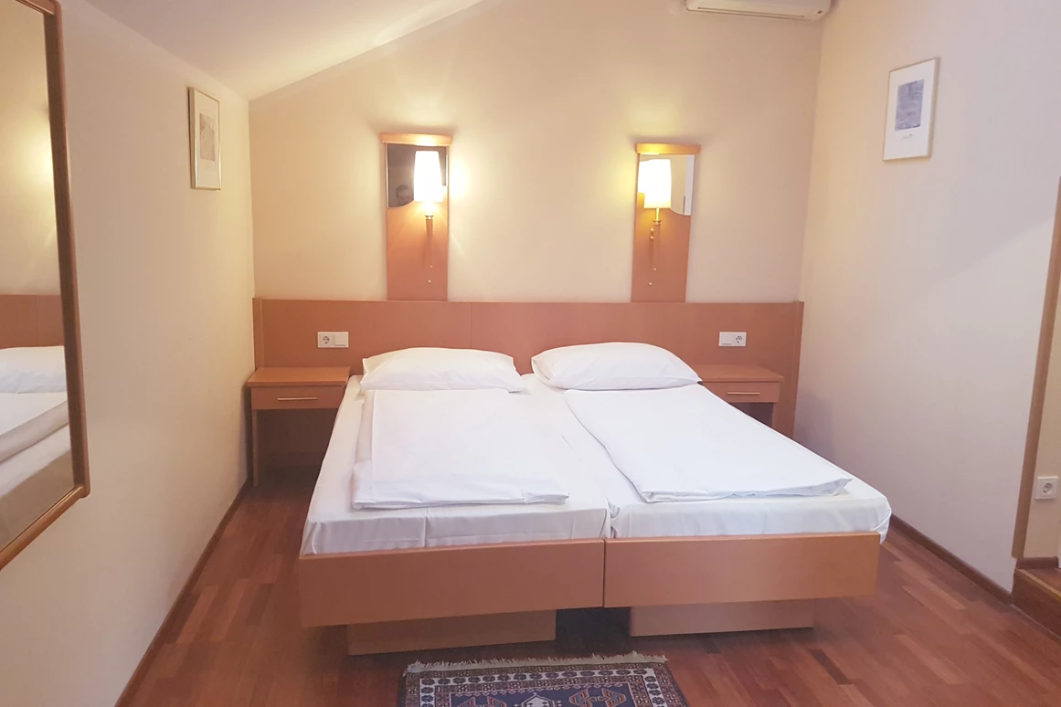 Frühstückspension: Komfort Doppelzimmer - Hotel Pension Haydn