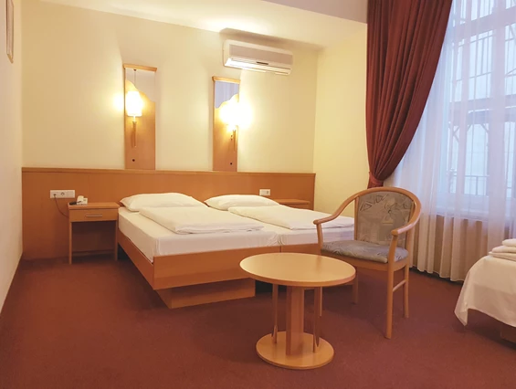 Frühstückspension: Superior Dreibettzimmer - Hotel Pension Haydn