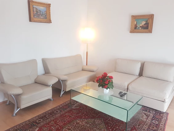 Frühstückspension: Appartement mit Küche, Wohnzimmer - Hotel Pension Haydn