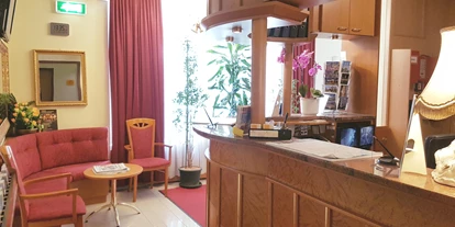 Pensionen - Gumpoldskirchen - Rezeption - Hotel Pension Haydn
