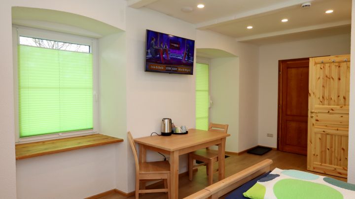 Frühstückspension: Gästezimmer Löwenzahn Hof Stallegg