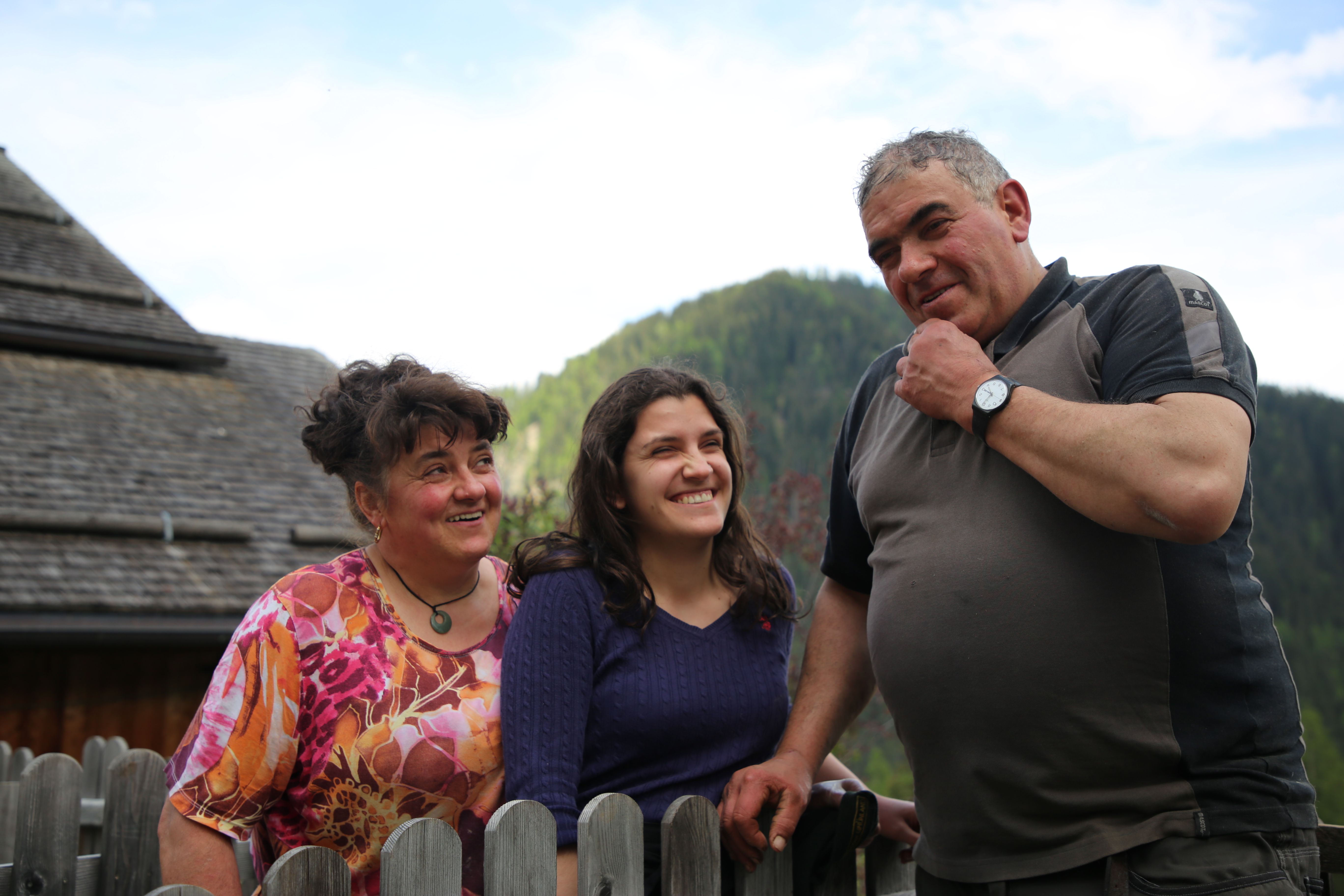 Speckstube Tlisöra Unsere Mitarbeiter Familie Chiusura