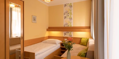 Pensionen - Gumpoldskirchen - Einbettzimmer - Pension Wienerstrub´n