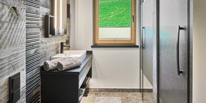 Pensionen - Parkplatz: kostenlos bei der Pension - Leogang - Mei.Penthouse Badezimmer - Mei.Berg