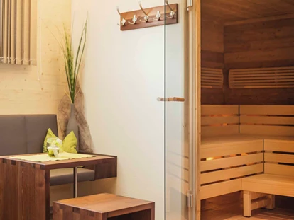 Pensionen - Balkon - Innsbruck - Vitalbereich mit Sauna - Alpengasthof Hohe Burg