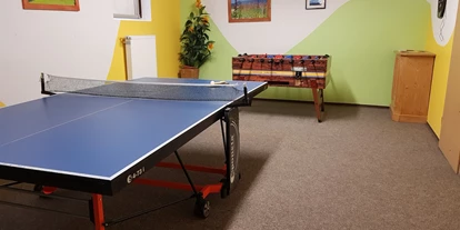 Pensionen - Balkon - Oberstdorf - Tischtennis, Kicker, Dart - Landhaus Ohnesorg - Ferienwohnungen, Partner der KönigsCard