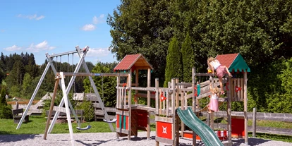 Pensionen - Balkon - Oberstdorf - Spielplatz - Landhaus Ohnesorg - Ferienwohnungen, Partner der KönigsCard