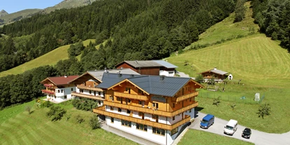Pensionen - Parkplatz: kostenlos bei der Pension - Leogang - Bio-Pension Außenansicht Sommer  - Bio-Pension Vorderlengau