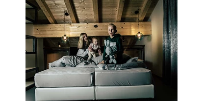 Pensionen - Parkplatz: kostenlos bei der Pension - Alpbach - Familienurlaub in der Berg- und SkiWelt Wilder Kaiser Brixental. Kaiserliches Erlebnis für Groß und Klein.  - BOUTIQUE APARTMENTS Oldschool