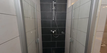 Pensionen - WLAN - Hohe Tauern - Douche appartment Kreuzeck - Frühstückspension Ferienhaus Kolbnitz